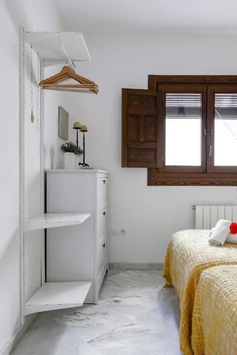 La Casa De Lucy Apartment Granada